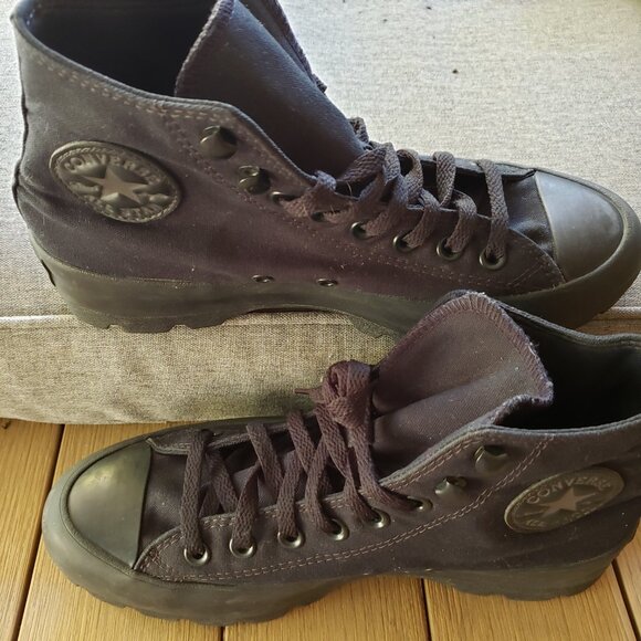 EUC CTAS Converse Lugged High 'Black Monochrome' (9) KICKS 569891C - Picture 5 of 8